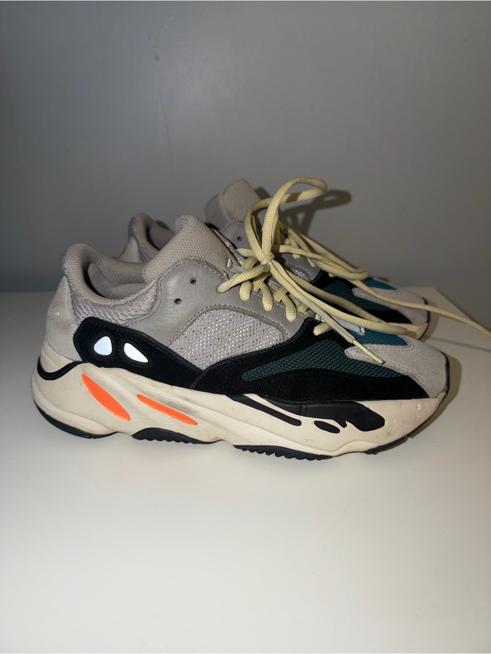 adidas Yeezy Boost 700 Wave Runner 6.5Y Kids Sneakers Gray Black Orange